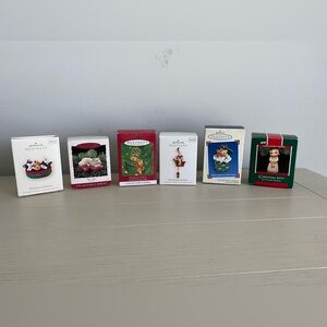 Hallmark Collectors Series Mischievous Kitty Christmas Kitty Lot of 6